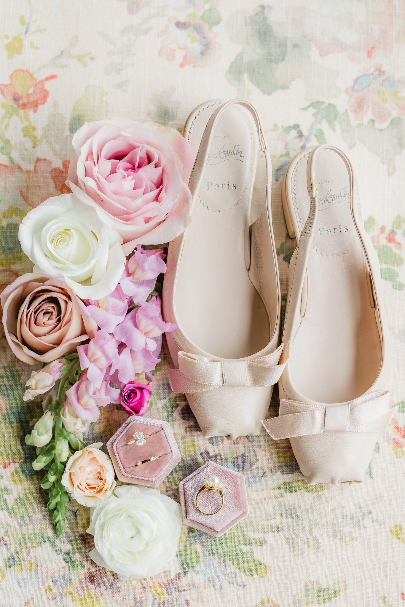 Romantic wedding at Windwood Equestrian in Birmingham Alabama