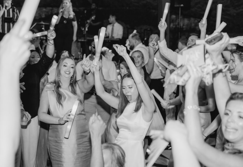 Romantic wedding at Windwood Equestrian in Birmingham Alabama