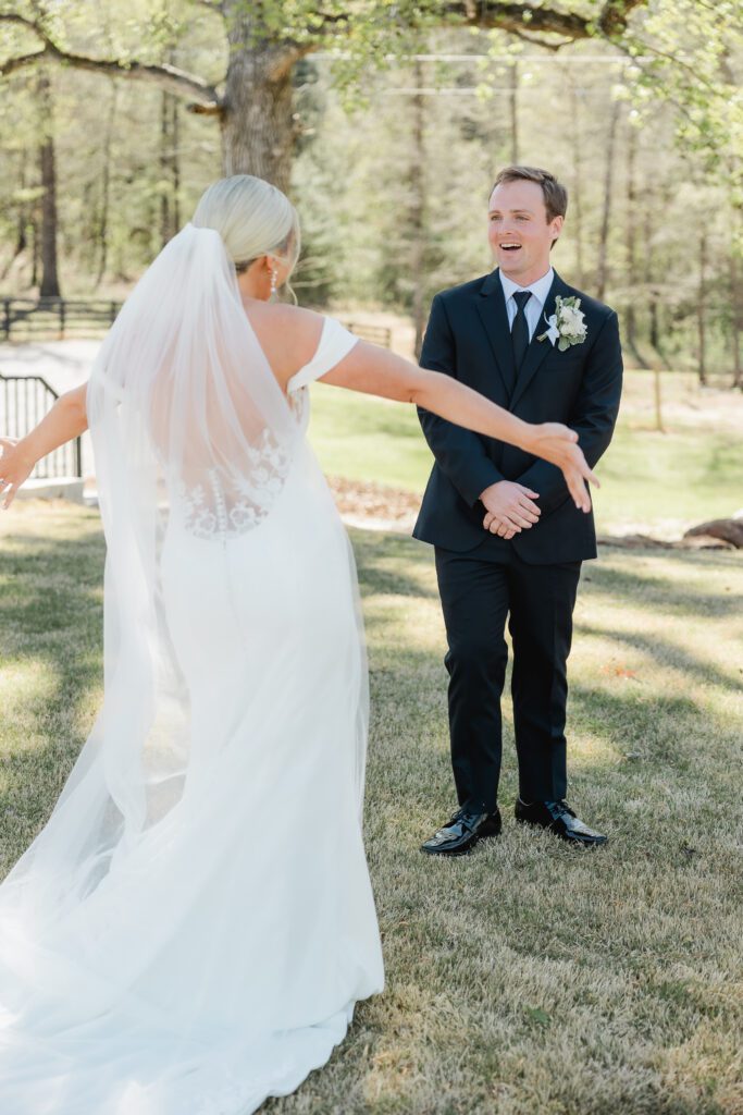 4T Vineyards wedding first look in Alabama with bride and groom