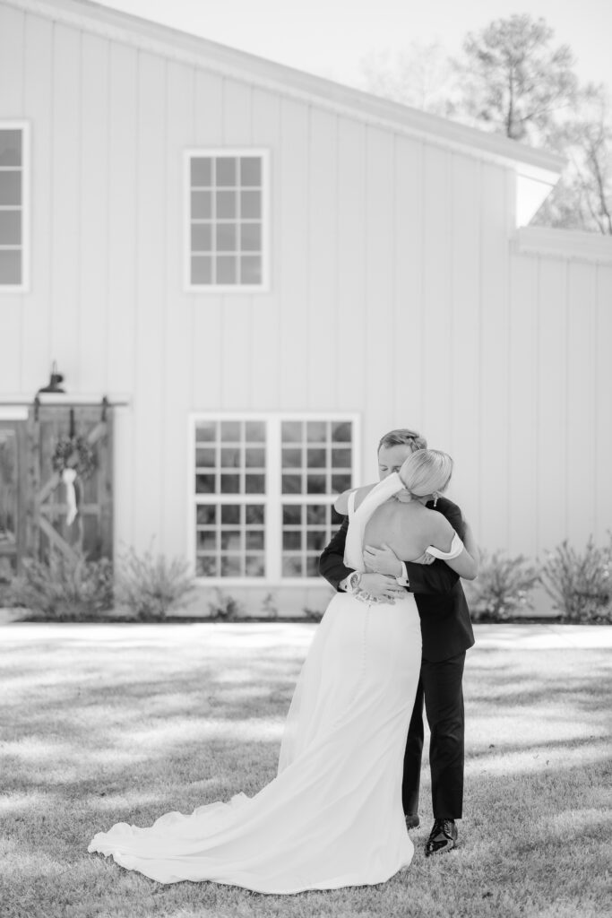 4T Vineyards wedding first look in Alabama with bride and groom