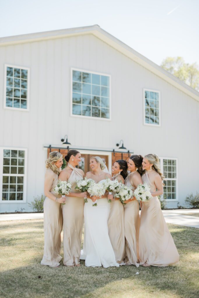4T Vineyards wedding bridesmaid portraits in Alabama with bride and bridesmaids