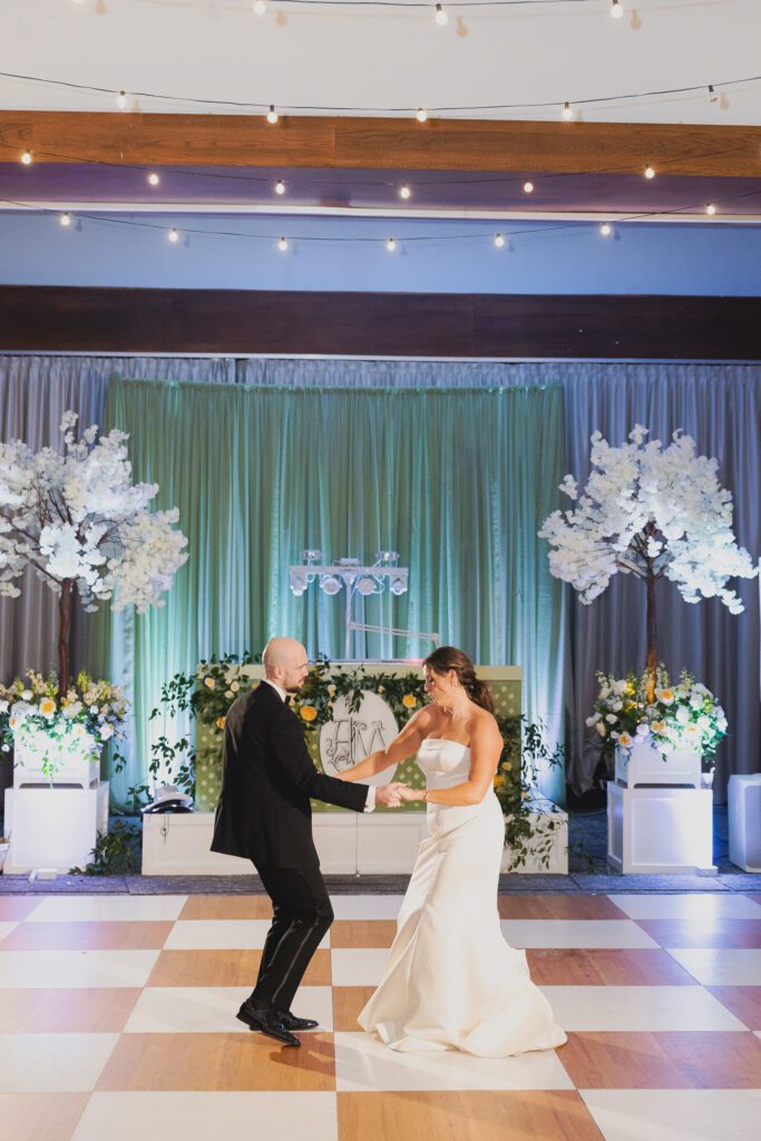 Bride and groom last dance at The Club Birmingham wedding reception