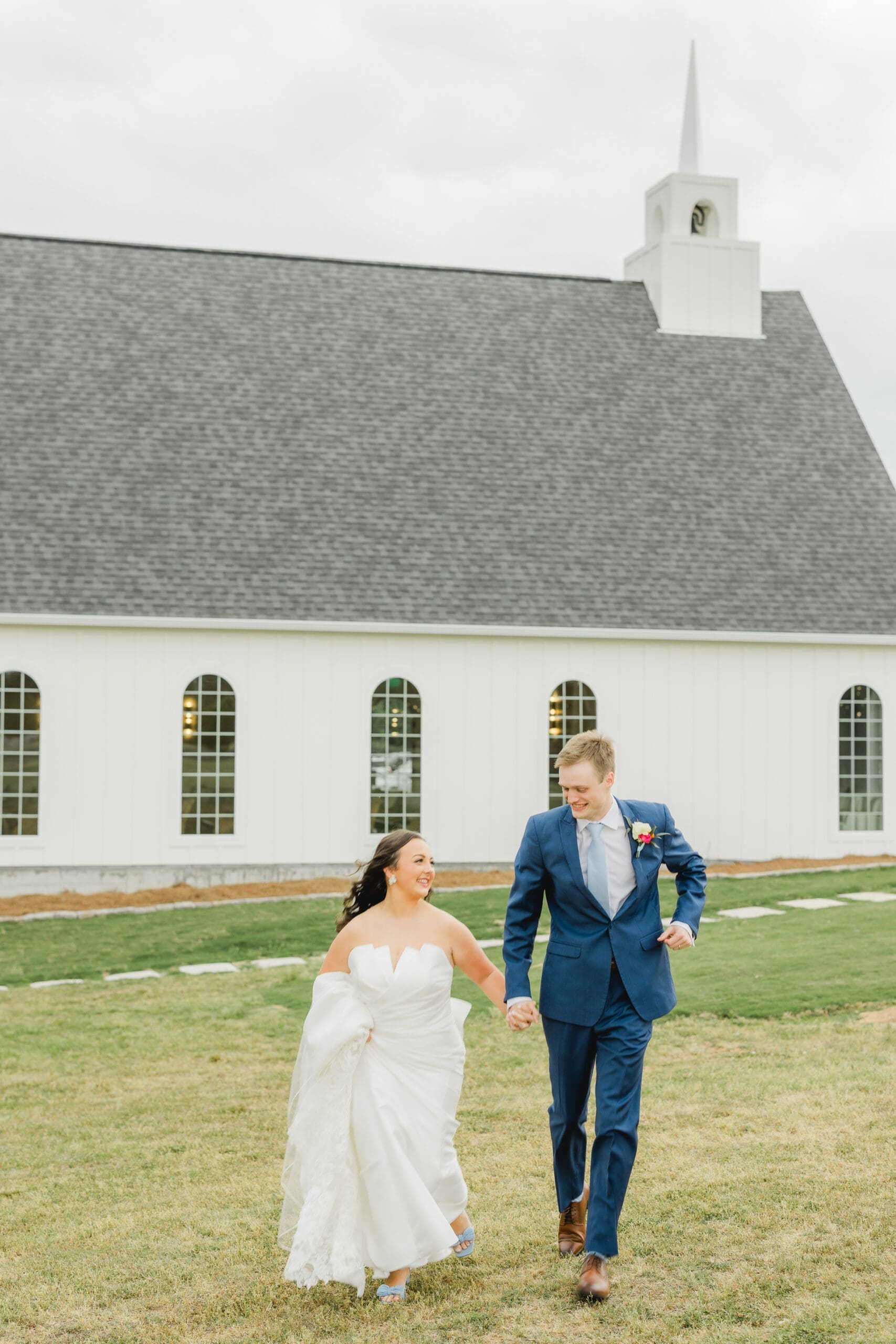 Bride and groom portraits at Hoyt Hallow