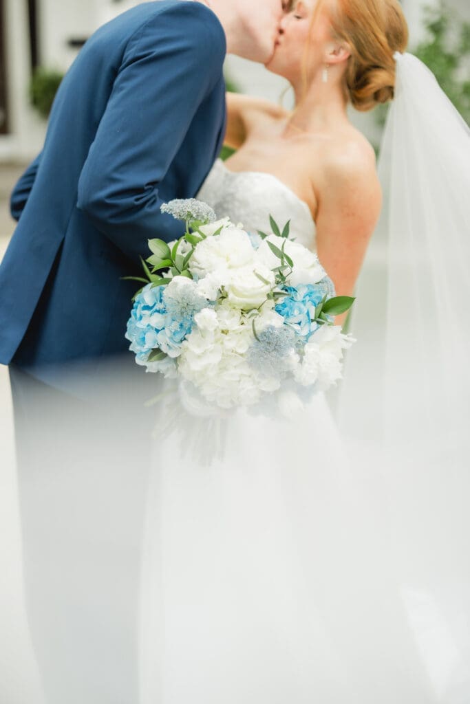 Timeless bride and groom portraits in Alabama
