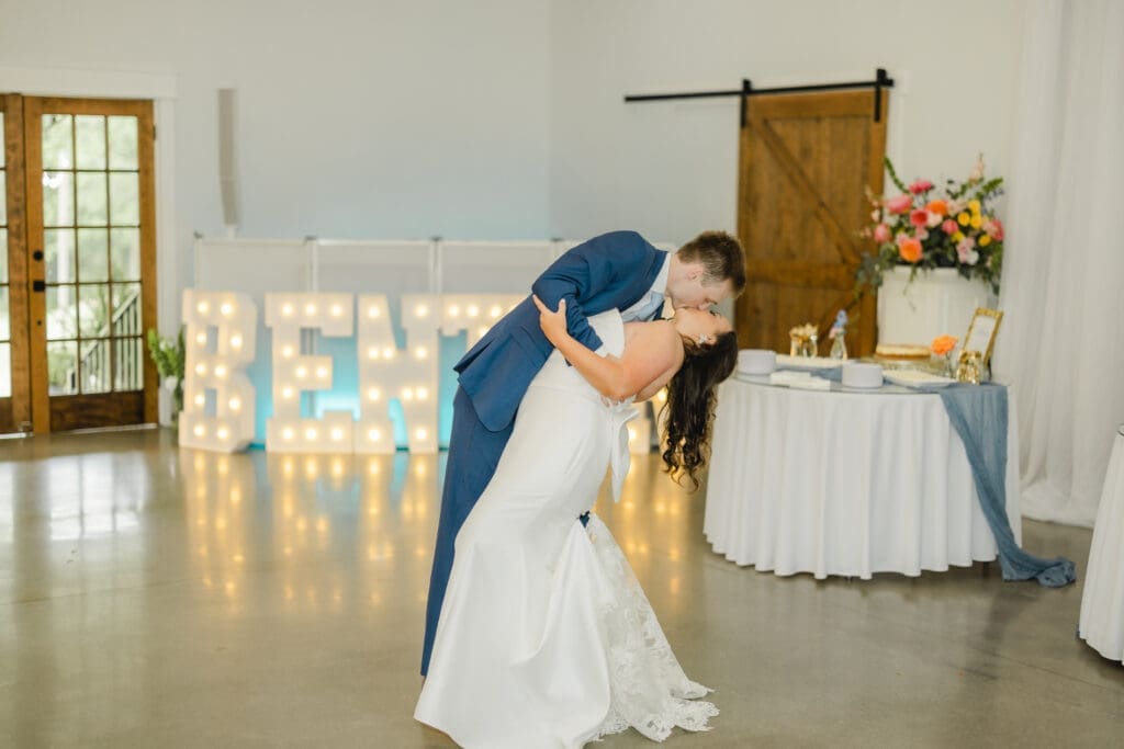 Wedding reception at Hoyt Hollow