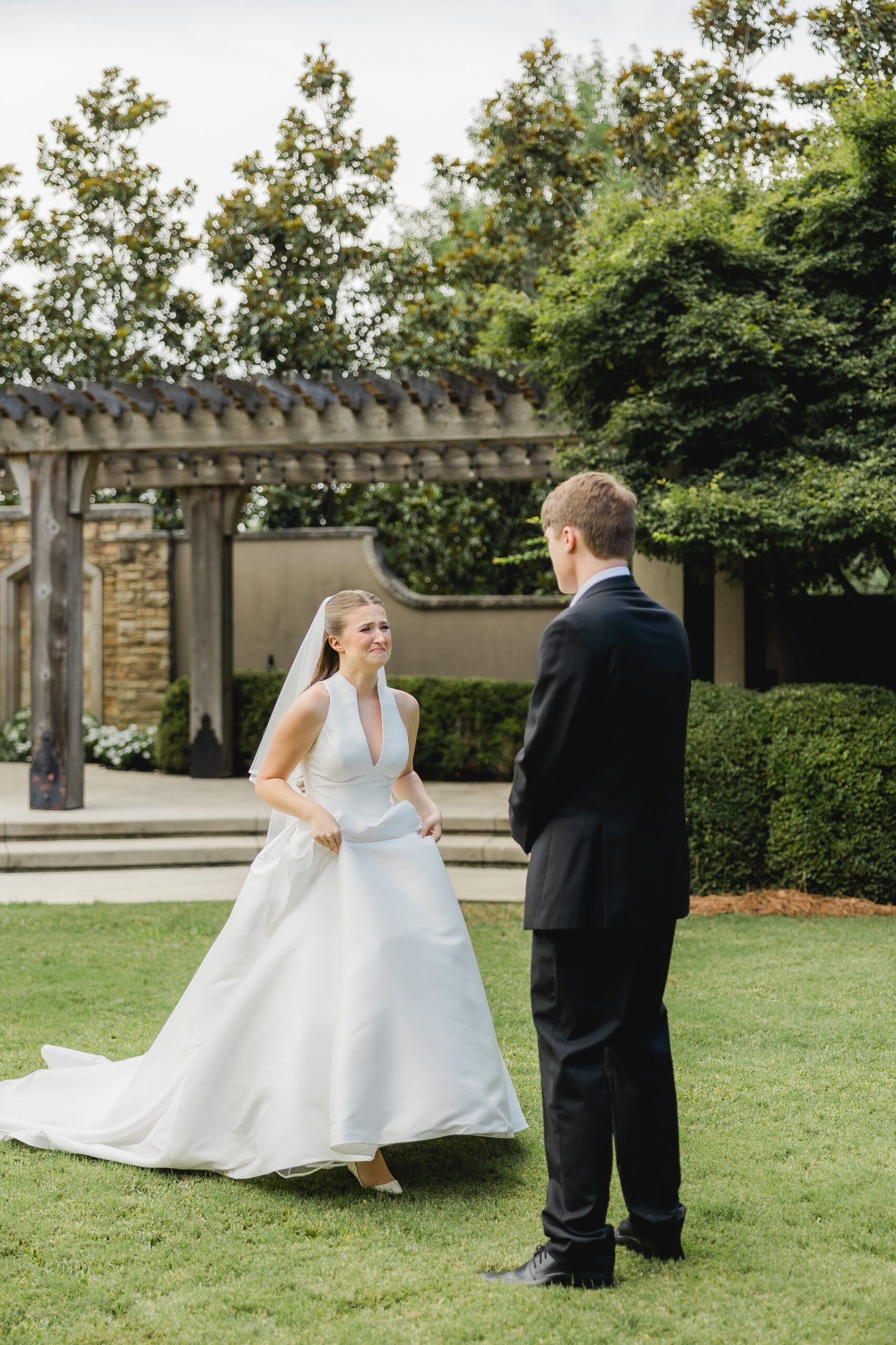 Kendall sharing an emotional first look with her brother before the wedding ceremony
