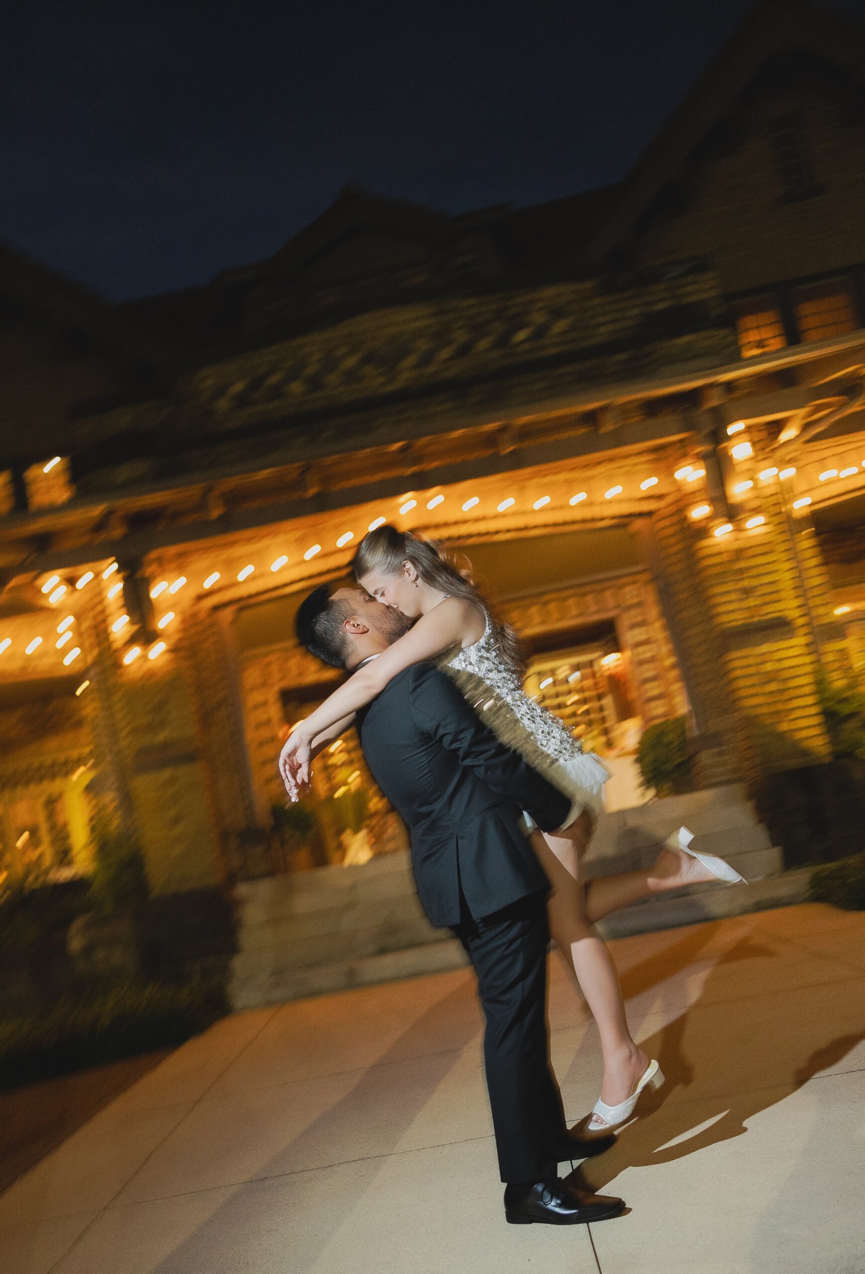 Wedding reception portrait at Clubhouse on Highland in Birmingham Alabama