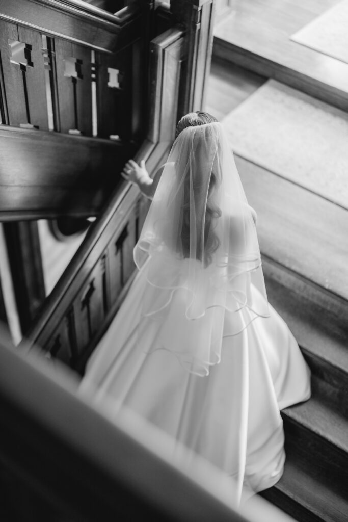 Kendall in her wedding dress before leaving Clubhouse on Highland for her Birmingham wedding